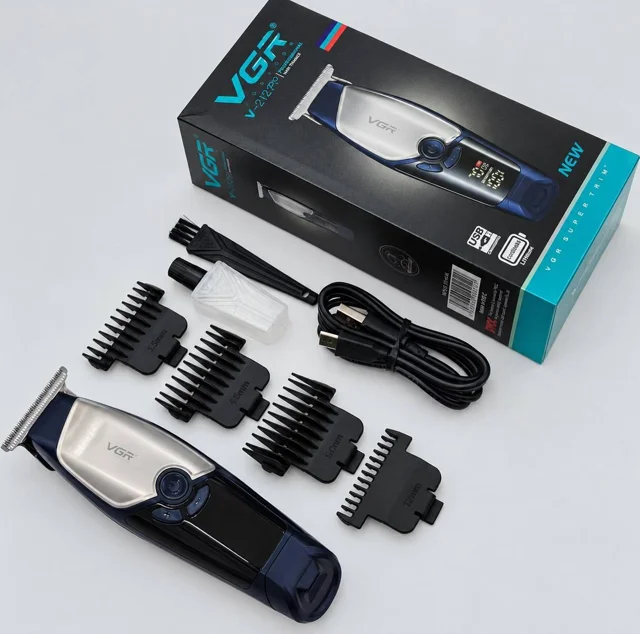 ماشین اصلاح وی جی آر مدل V-212 PRO با تیغه استیل
